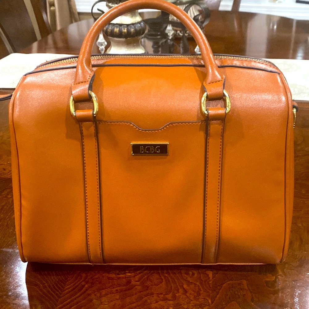 Purse - Picture 2 of 4